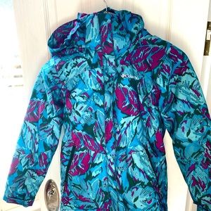 Perfect condition!! Great for snow and ski. Incredibly comfortable.